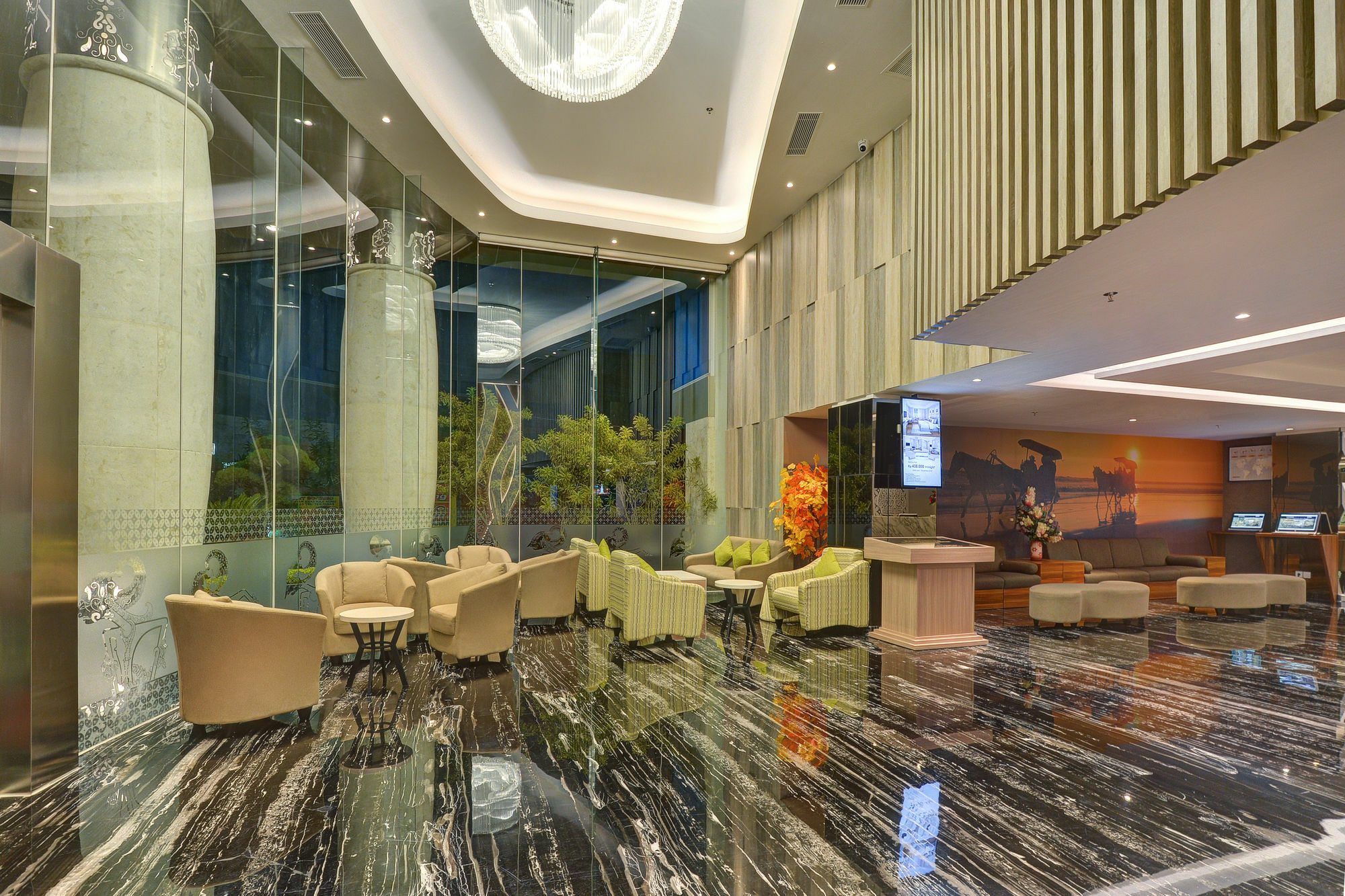 Platinum Adisucipto Hotel & Conference Center Kalasan Buitenkant foto